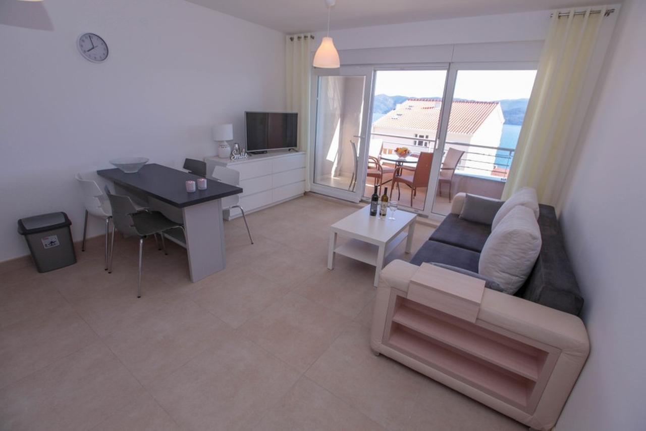 Apartments Zoya Клек Экстерьер фото