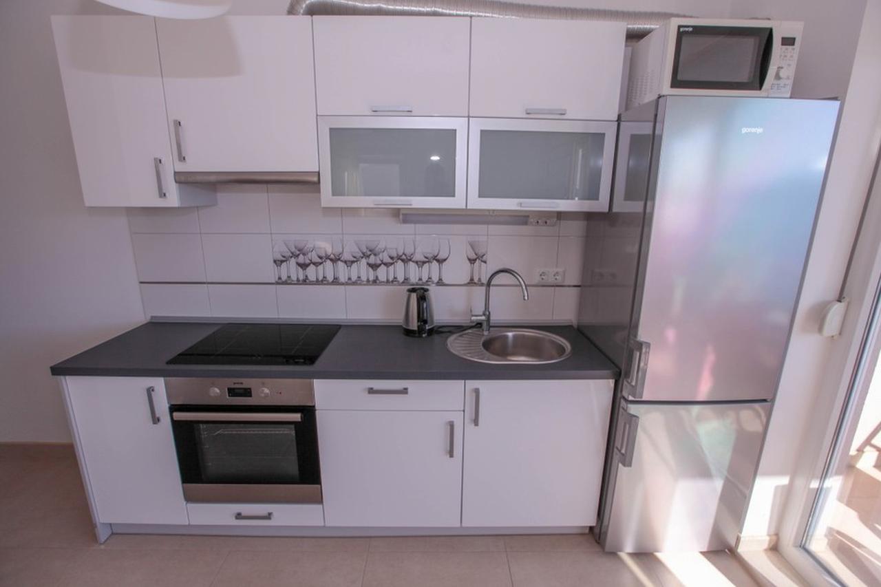 Apartments Zoya Клек Экстерьер фото