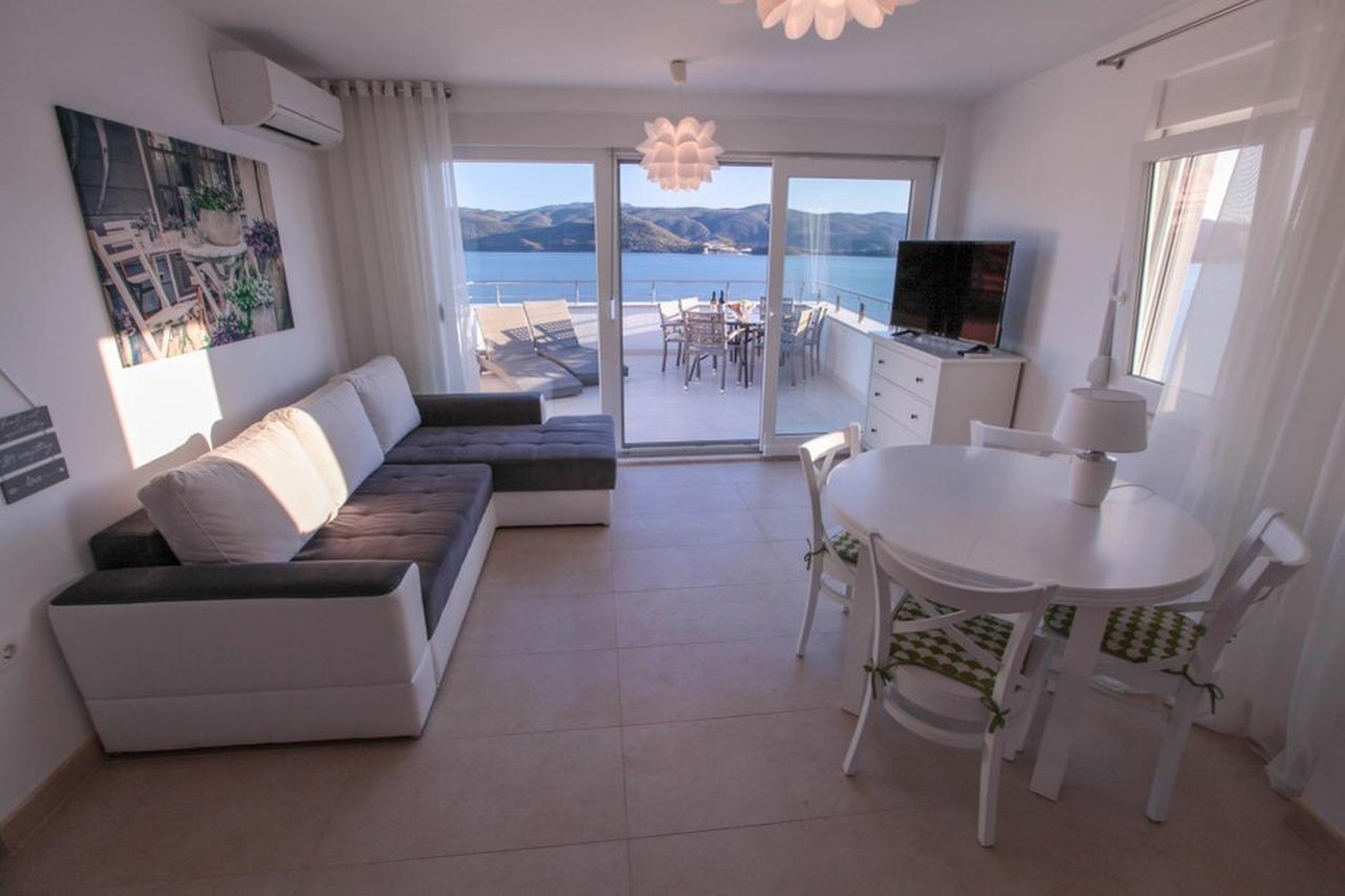 Apartments Zoya Клек Экстерьер фото