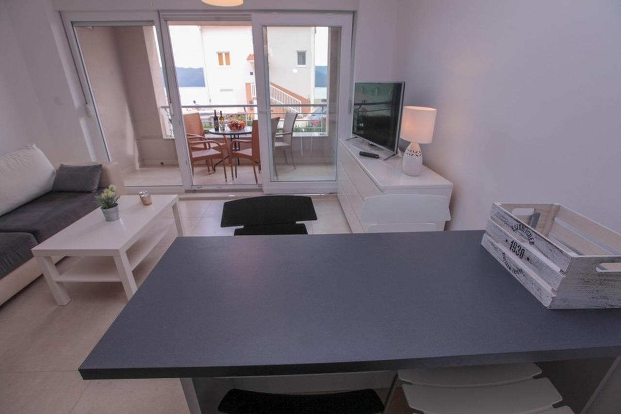 Apartments Zoya Клек Экстерьер фото